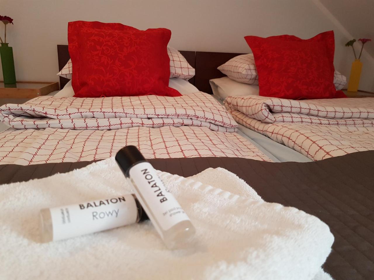 Balaton Rowy Bed and Breakfast Rowy  Exteriör bild